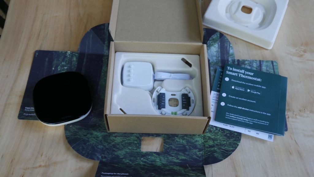 An ecobee thermostat unboxing,