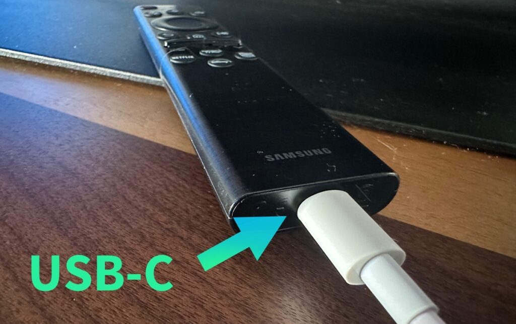 Samsung solarcell charging with USB-C