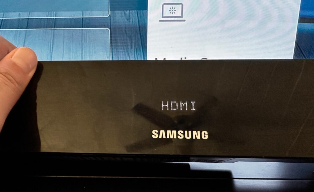 HDMI is the easiest way to connect the Samsung soundbar to the LG TV